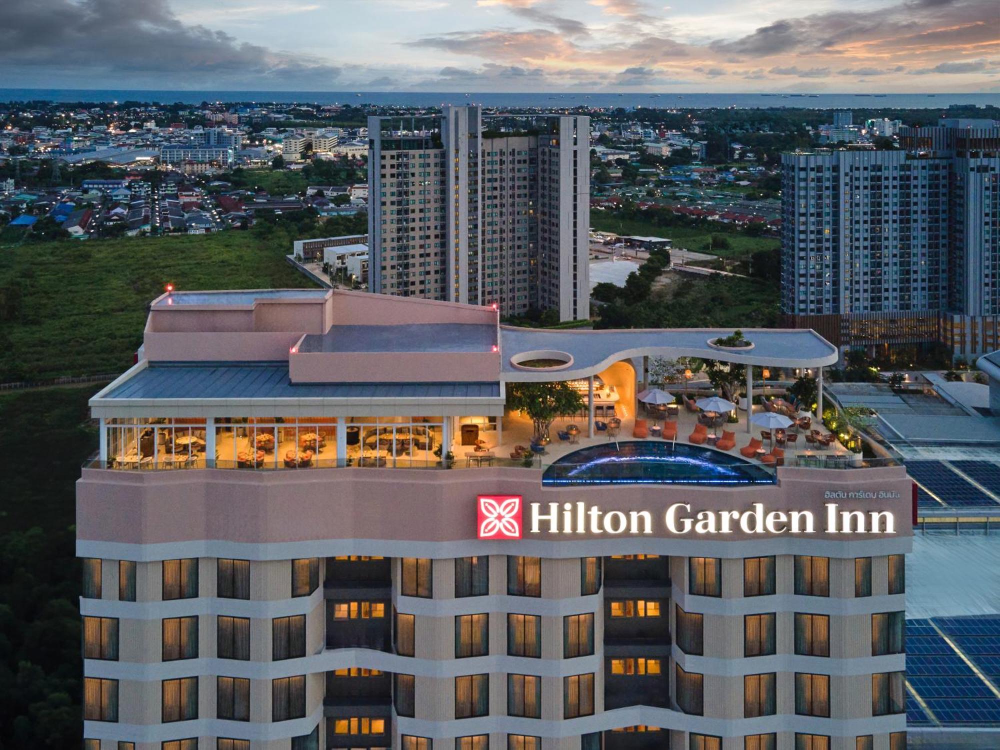 Hilton Garden Inn Районг Екстер'єр фото